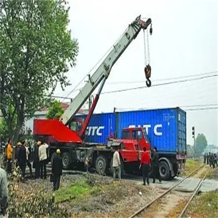 南京六合如何快速找到附近的吊车救援公司