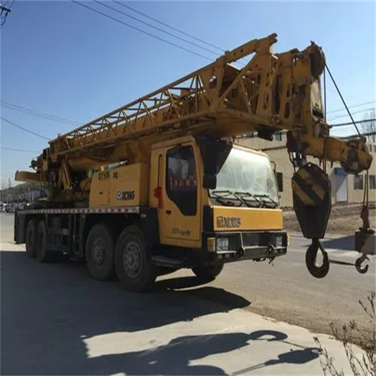 南京六合哪里有专业吊车出租